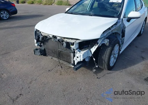 2020 Toyota Camry Le из США, поврежденный, VIN 4T1C11AK3LU333656